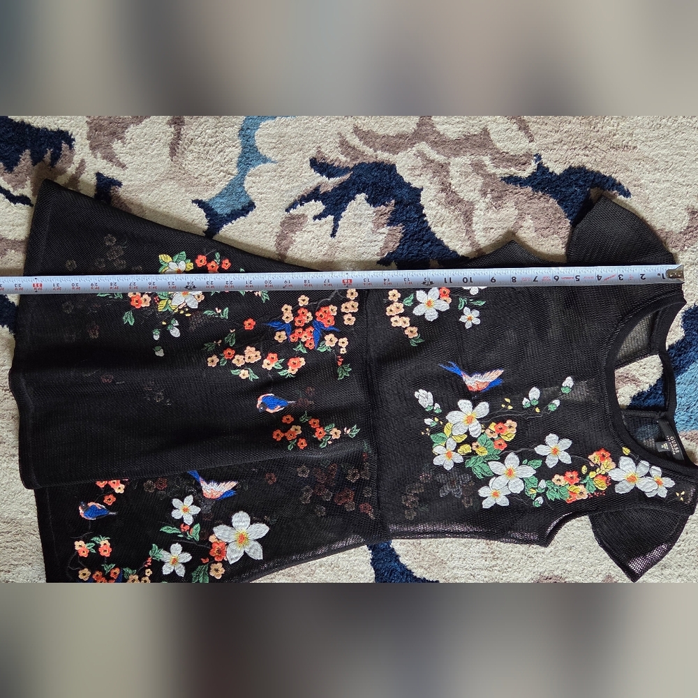 Guess Lyana Mesh Dress Women's Size XS Black Floral Embroidered Fit & Flare - Picture 8 of 8